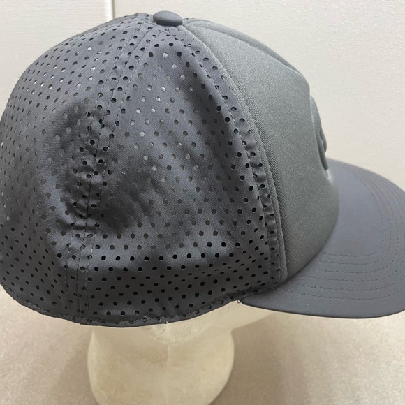 Neff Foam Panel Trucker Hat Cap Snapback Vented Gray Streetwear - Picture 6 of 6